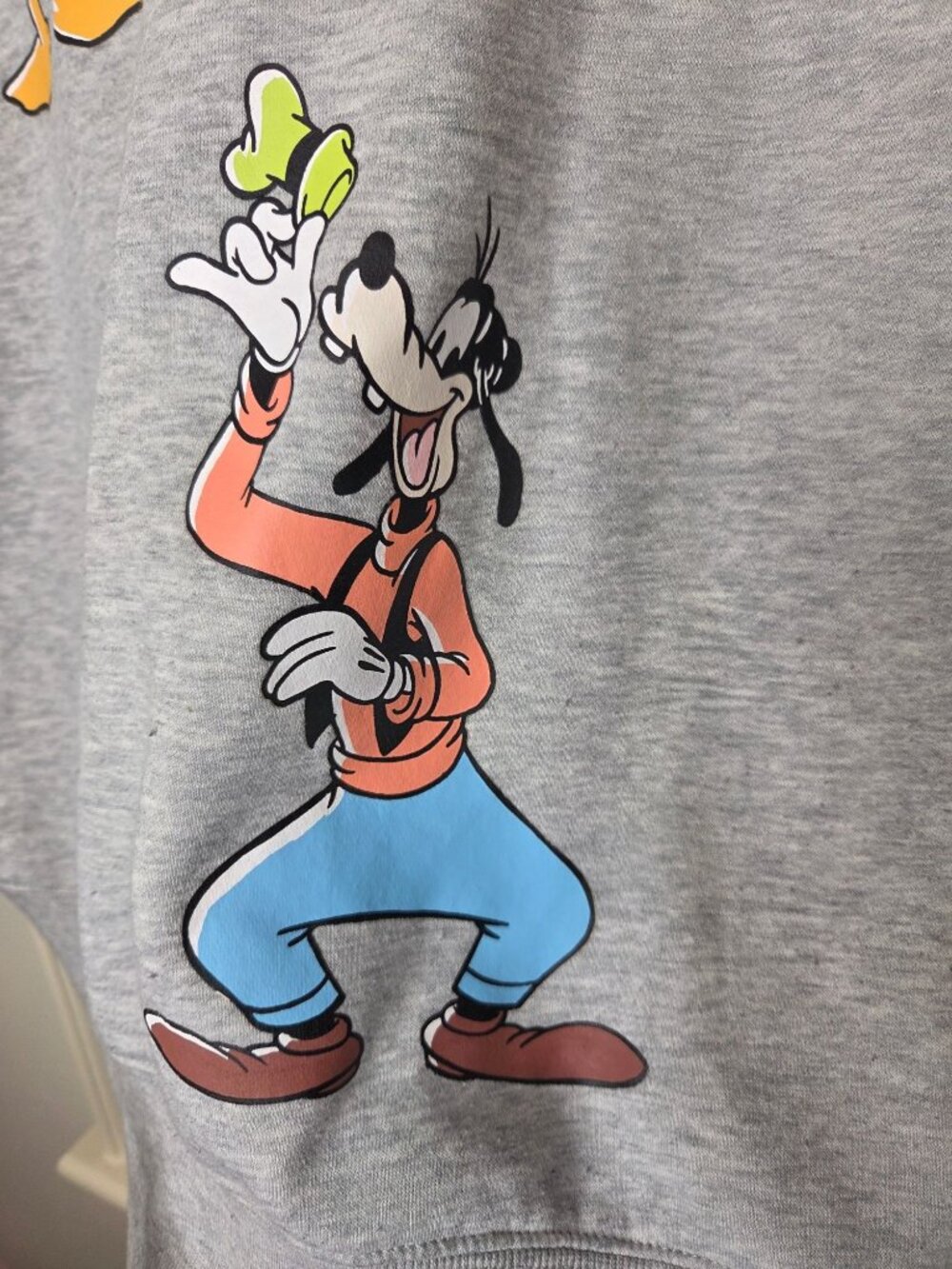 Disney Mickey & Friends Graphic Sweatshirt Gray XL Unisex Crewneck Casual Pullov - Picture 9 of 10